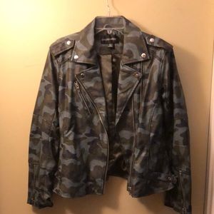 Colleen Lopez Camo Moto Jacket Size L